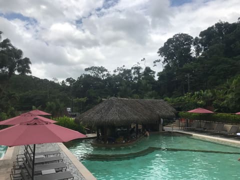 Life in the tropics: Costa Rica, Nicaragua, and Panama